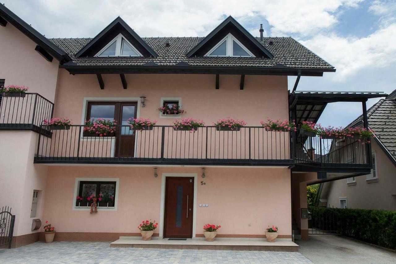 Luxury Apartment Karolina Bled Exteriör bild